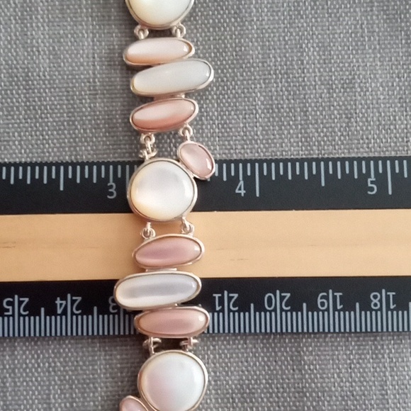 WHITE AND PINK MOTHER OF PEARL STERLING SILVER BRACELET - Picture 7 of 10